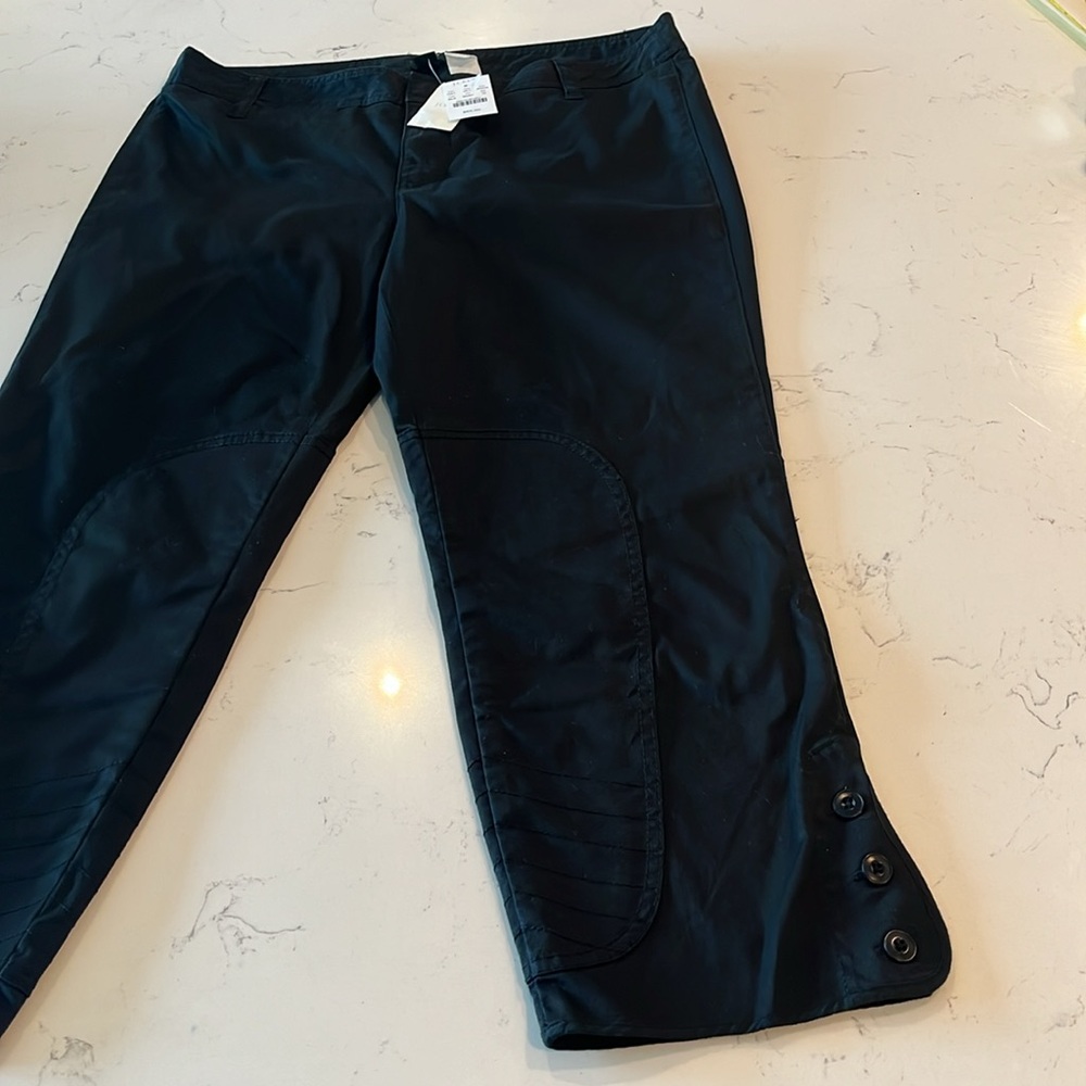 NWT J. Crew equestrian inspired stretch cotton twill cropped pant. Low/mid rise